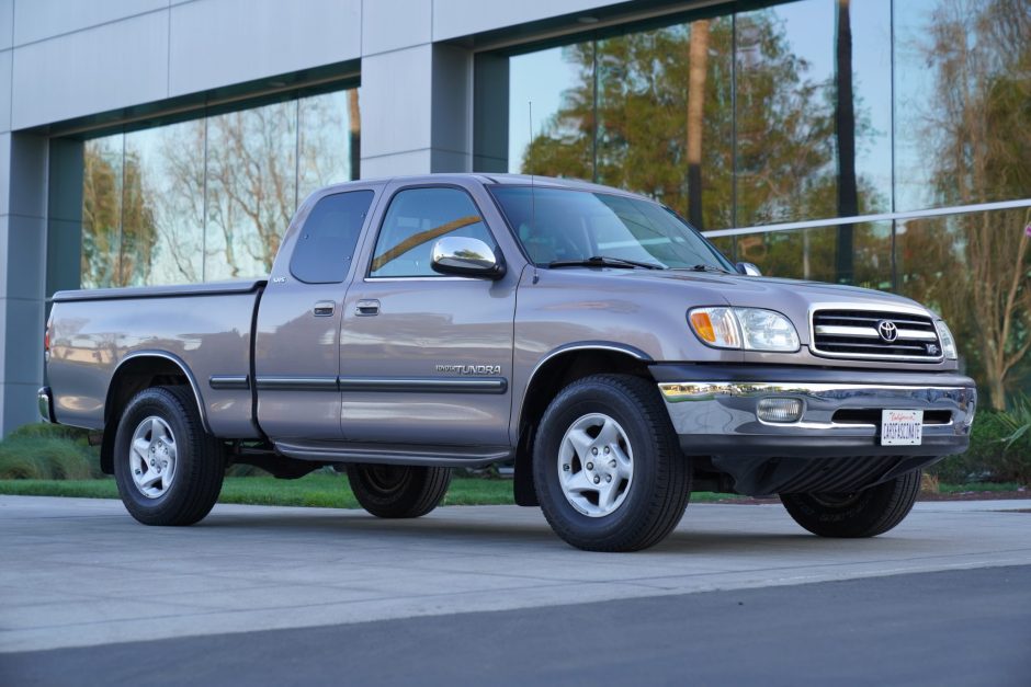 No Reserve: 2002 Toyota Tundra SR5 AccessCab V8 for sale on BaT Auctions -  sold for $14,301 on April 2, 2022 (Lot #69,575) | Bring a Trailer