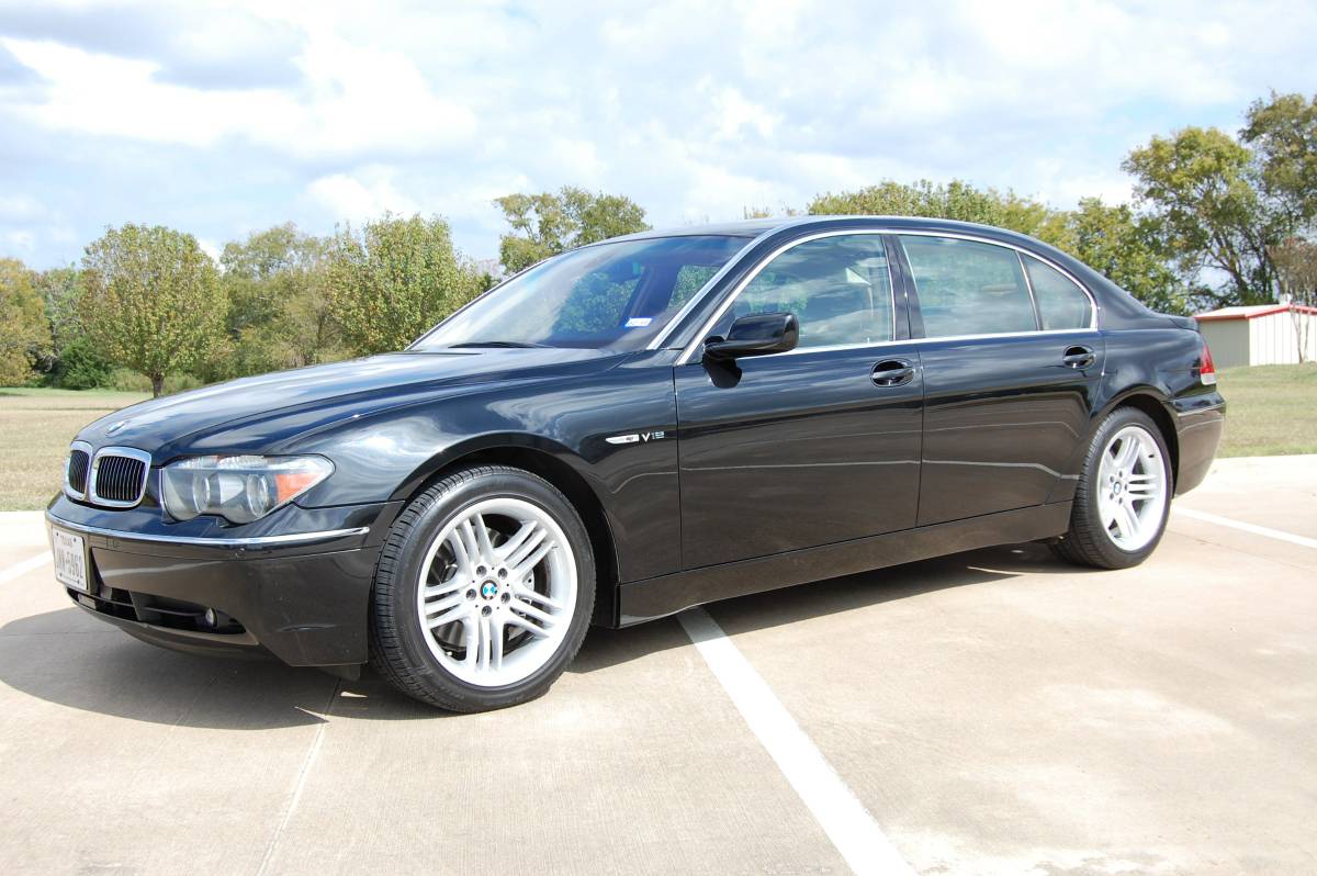 V12, Bangle Butt: 2004 BMW 760Li - DailyTurismo