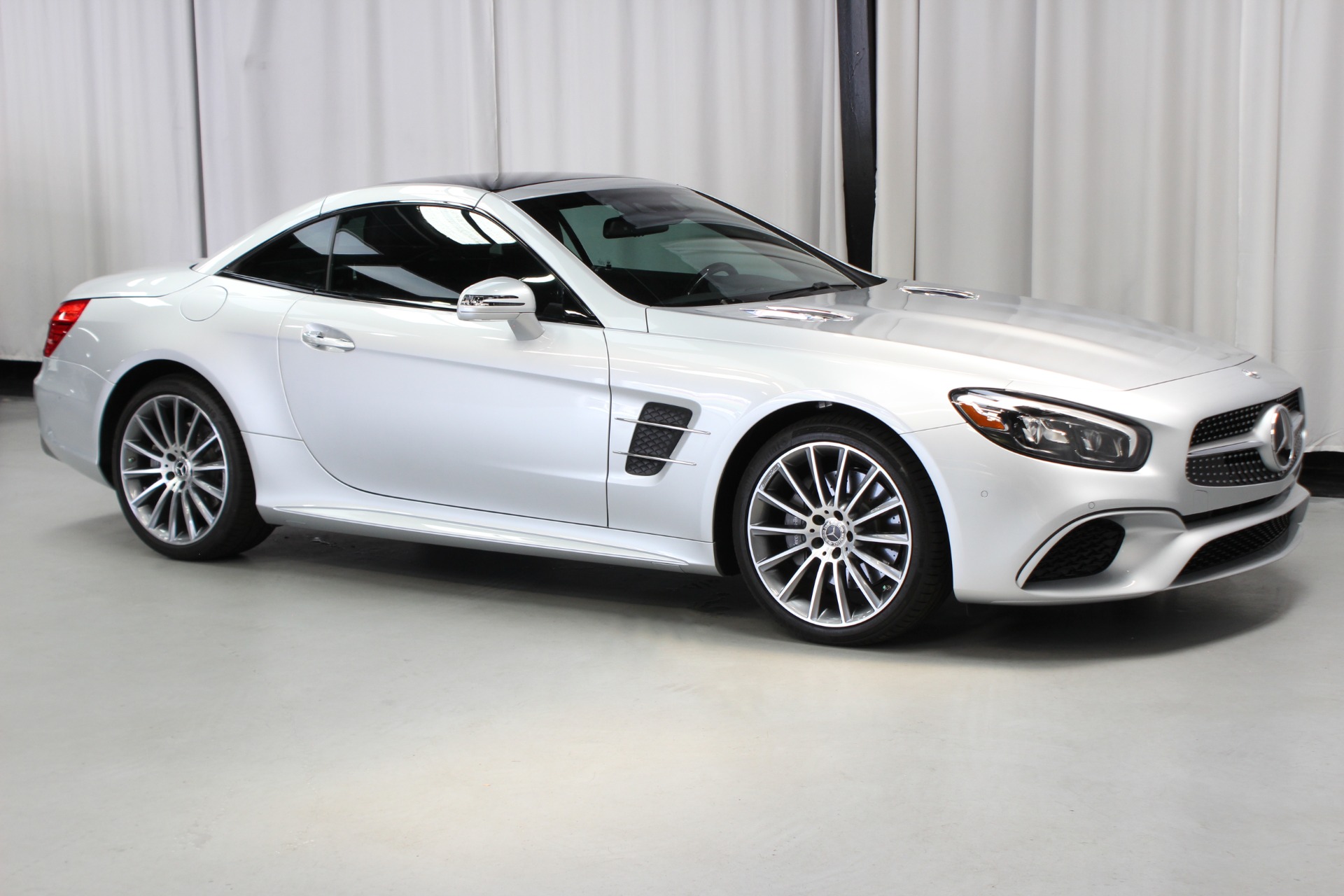 Used 2019 Mercedes-Benz SL-Class SL 450 For Sale (Sold) | Momentum  Motorcars Inc Stock #058334