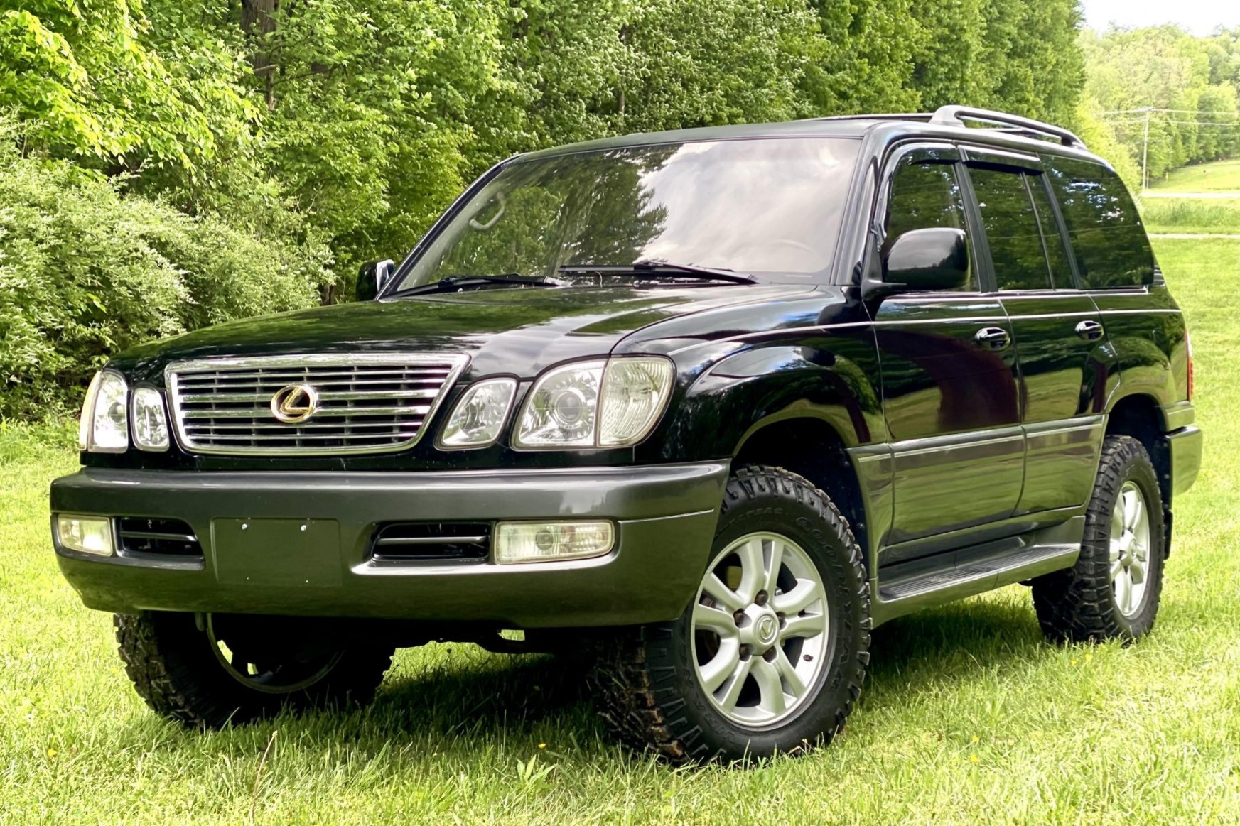 No Reserve: 1999 Lexus LX470 for sale on BaT Auctions - sold for $15,750 on  May 24, 2021 (Lot #48,435) | Bring a Trailer