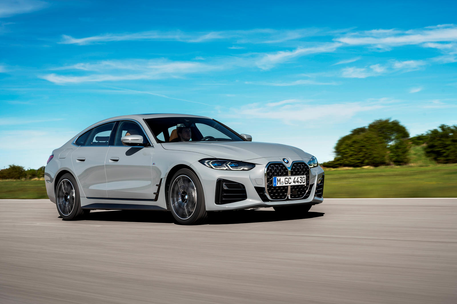 2023 BMW 4 Series Gran Coupe Exterior Colors & Dimensions: Length, Width,  Tires - Photos | CarBuzz