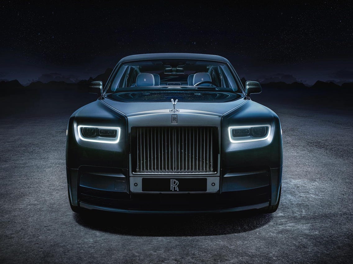 Rolls-Royce Phantom Collection Features Pulsar Star on Ceiling