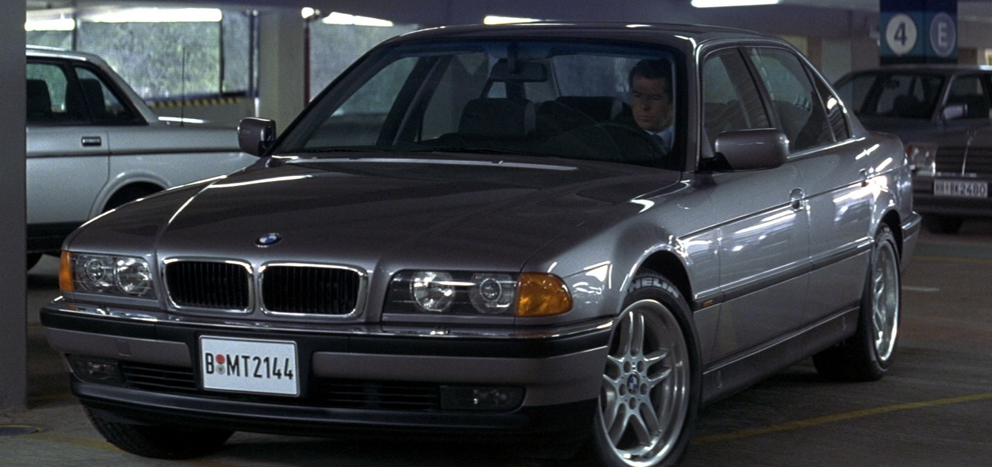 BMW 750iL | James Bond Wiki | Fandom