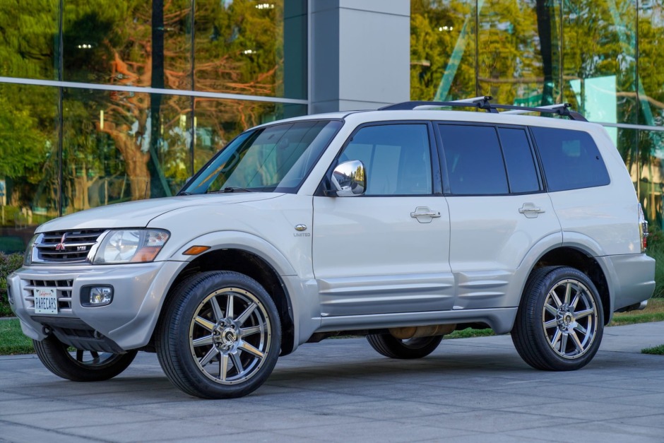 No Reserve: 2001 Mitsubishi Montero Limited for sale on BaT Auctions - sold  for $13,250 on August 21, 2022 (Lot #82,119) | Bring a Trailer