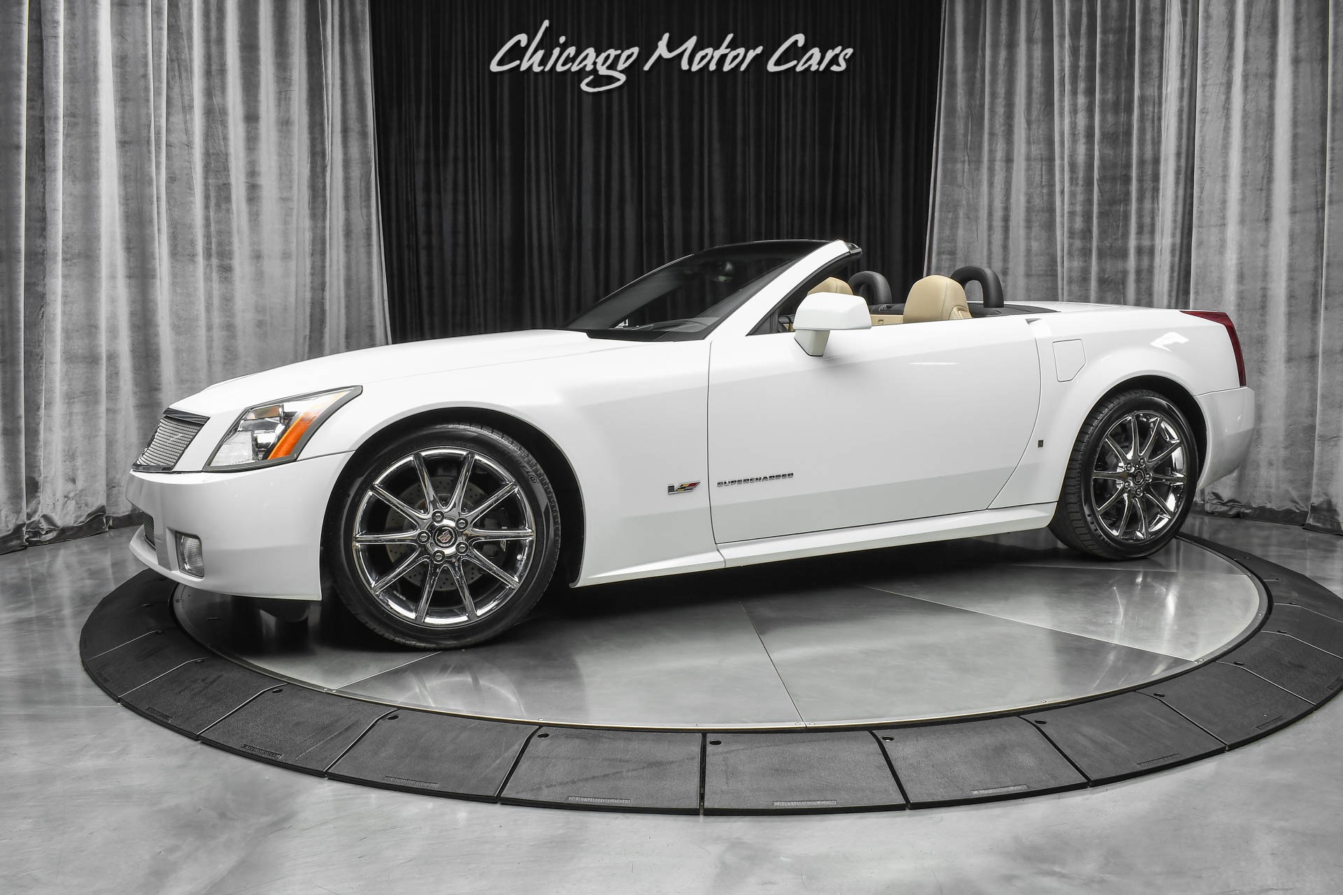 Used 2008 Cadillac XLR-V $102k+MSRP! 1 of 61 XLR-V Alpine White Editions!  RARE! For Sale (Special Pricing) | Chicago Motor Cars Stock #18149