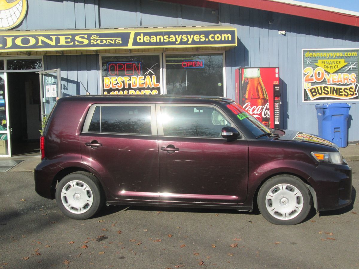 Sold 2012 Scion xB in Eugene