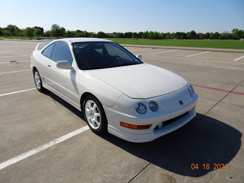 Seller Destroys a 1998 Acura Integra Type R Hours After Selling on Bring a  Trailer for $51,000