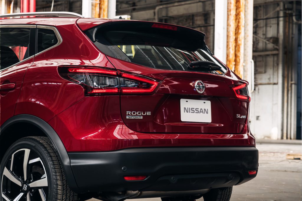 2020 Nissan Rogue Sport The Daily Drive | Consumer Guide®