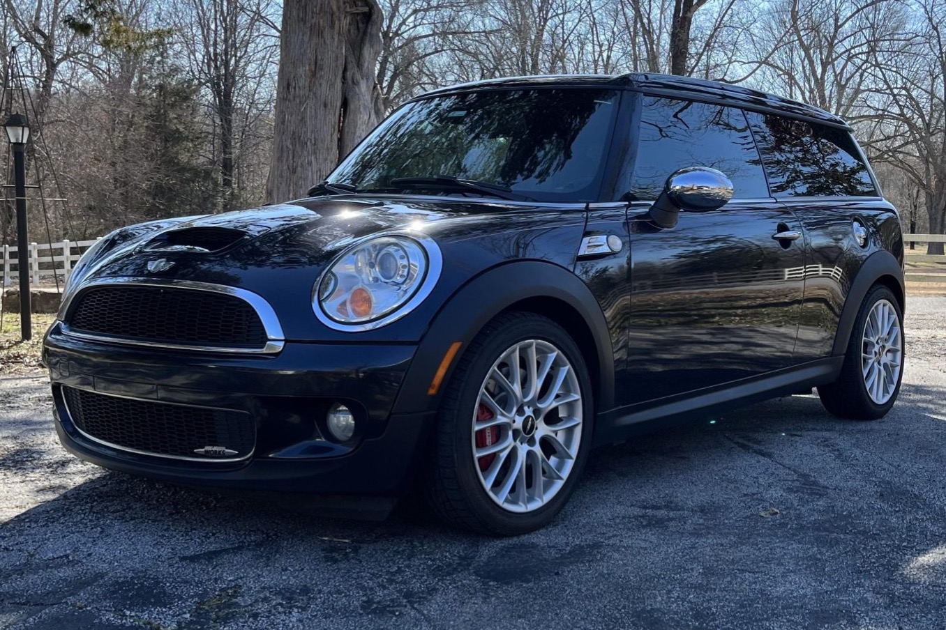 No Reserve: 2009 Mini Cooper Clubman JCW 6-Speed for sale on BaT Auctions -  sold for $8,500 on March 10, 2023 (Lot #100,569) | Bring a Trailer