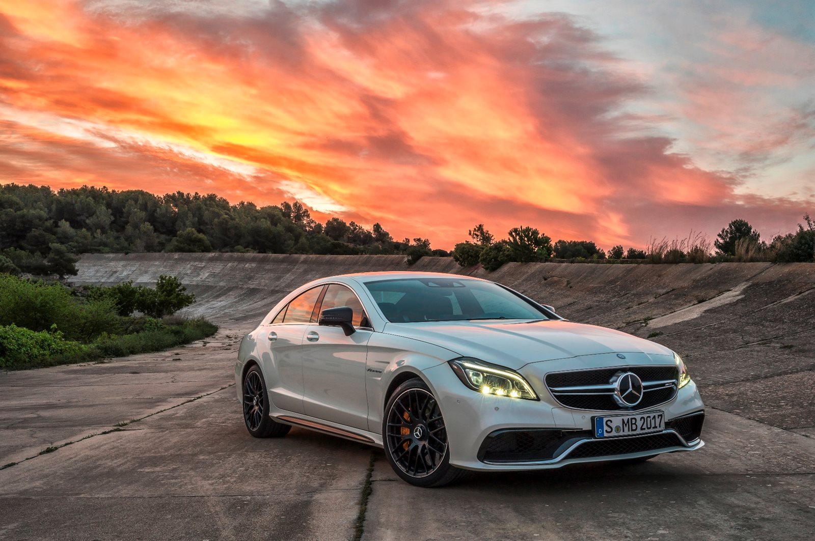 2018 Mercedes-AMG CLS 63: Review, Trims, Specs, Price, New Interior  Features, Exterior Design, and Specifications | CarBuzz