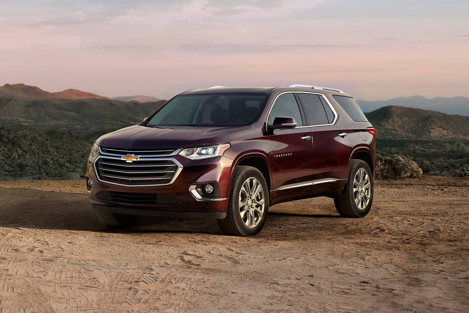 2018 Chevy Traverse Review & Ratings | Edmunds