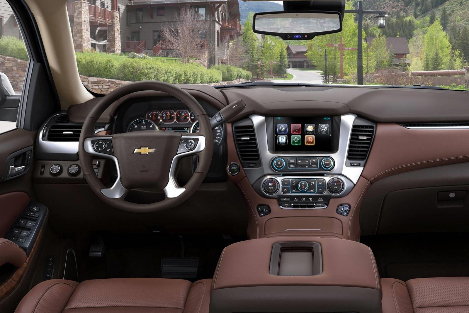 2018 Chevrolet Suburban Interior Photos | CarBuzz
