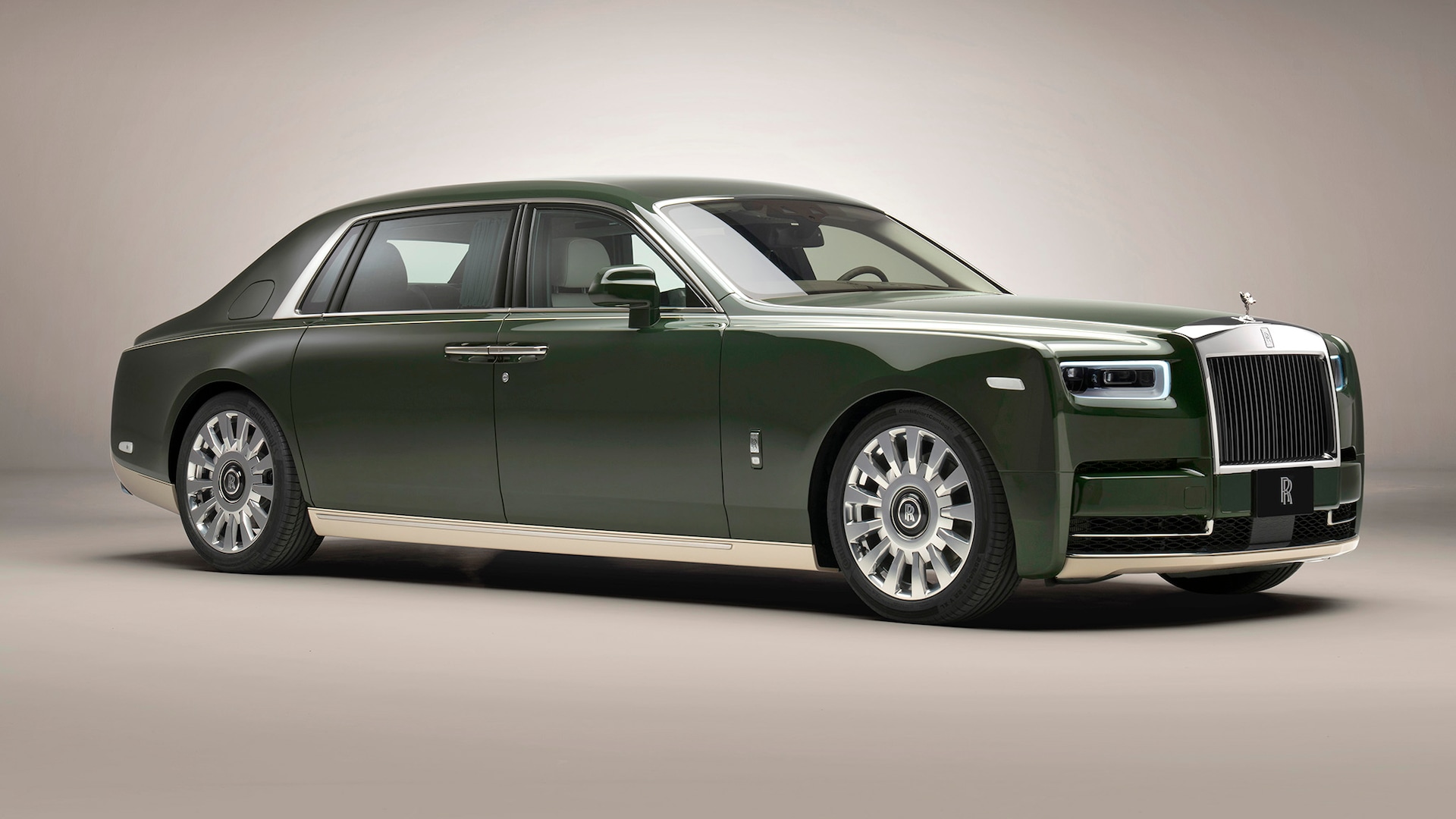 2022 Rolls-Royce Phantom Prices, Reviews, and Photos - MotorTrend