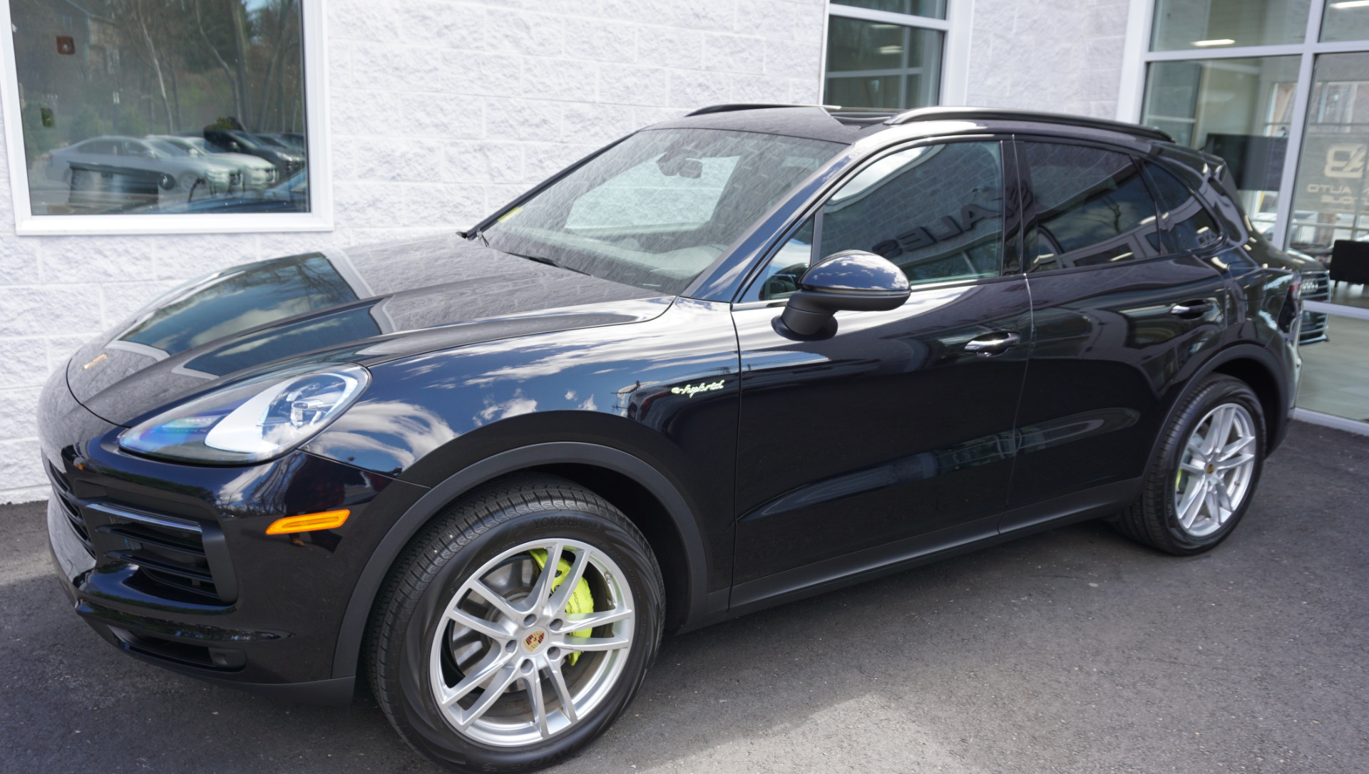 Used 2022 Porsche Cayenne E-Hybrid For Sale (Sold) | Acton Auto Boutique  Stock #A26148