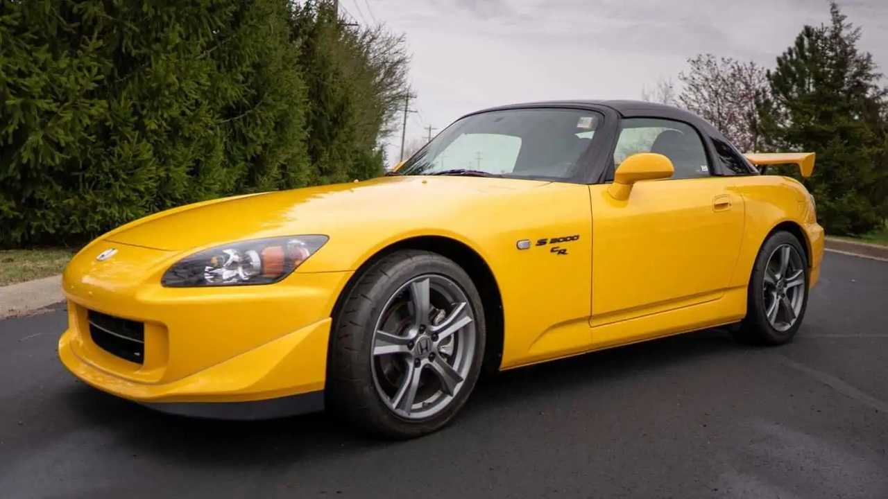 Rare 2009 Honda S2000 CR With Only 123 Miles Sells For $200,000