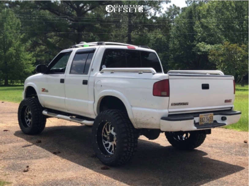 2003 GMC Sonoma with 20x10 -19 Xtreme Force Xf8 and 33/12.5R20 Federal  Couragia Mt and Suspension Lift 6" | Custom Offsets