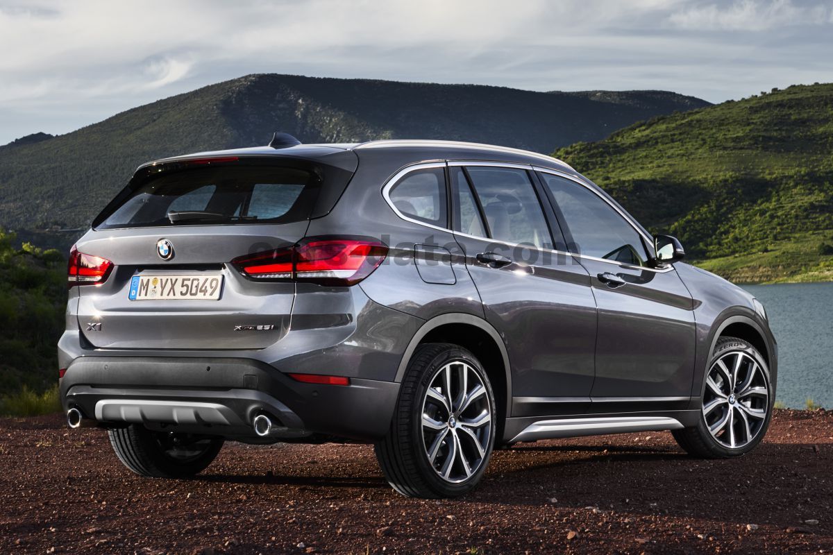 BMW X1 images (15 of 31)