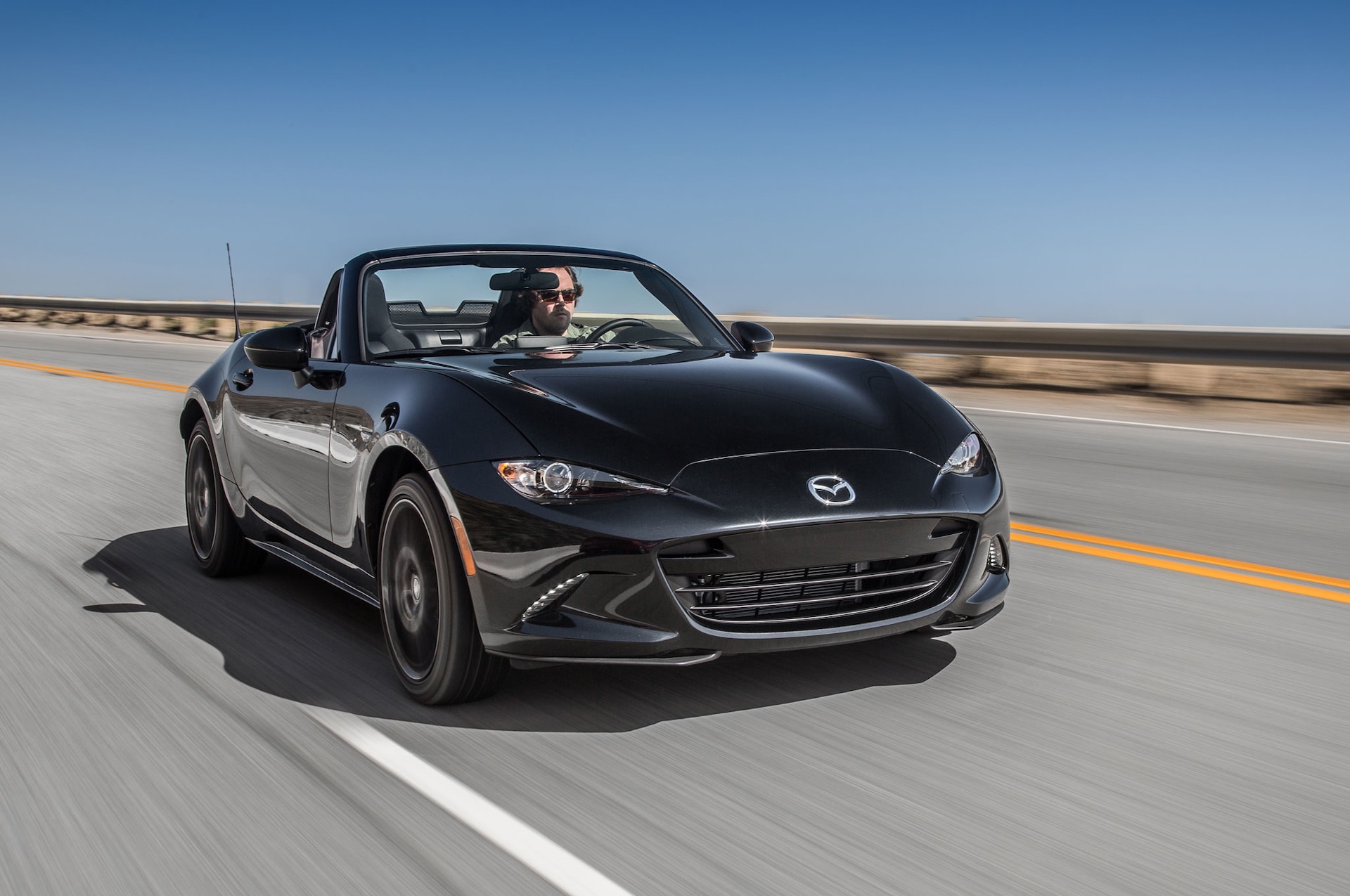 2016 Mazda MX-5 Miata Club Review