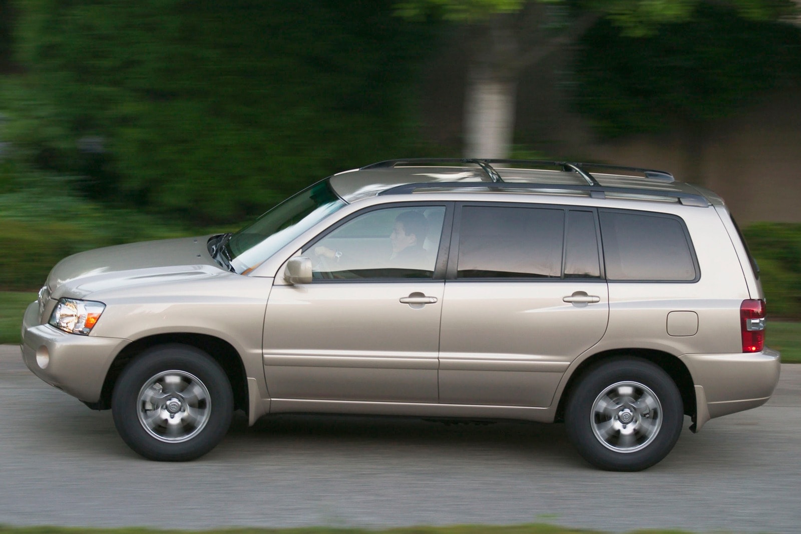 2007 Toyota Highlander Review & Ratings | Edmunds