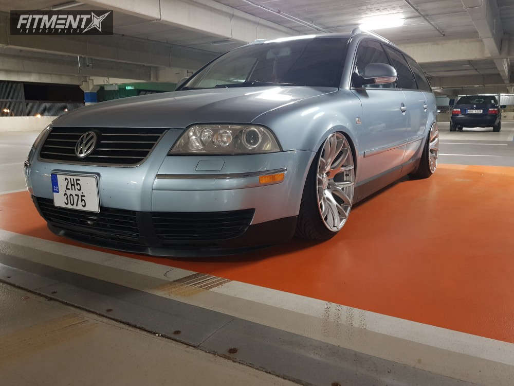2002 Volkswagen Passat GLS with 19x9.5 3SDM 0.01 and Nankang 215x35 on Air  Suspension | 372171 | Fitment Industries