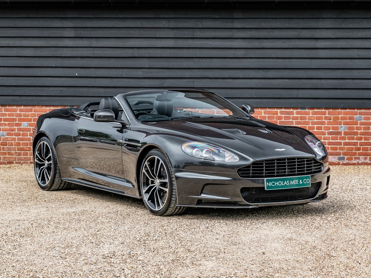 2012 Aston Martin DBS - DBS VOLANTE CARBON EDITION | Classic Driver Market