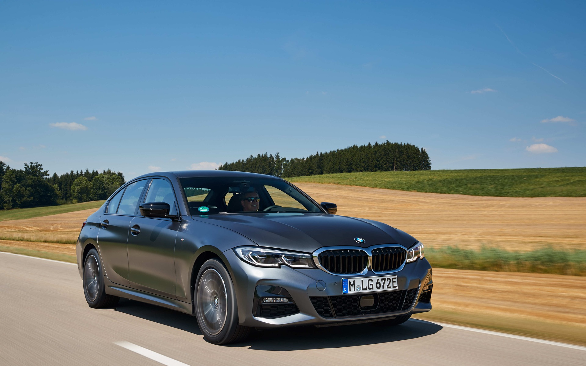 2021 BMW 330e: Plug-in Hybrid with AWD, How Nice! - The Car Guide