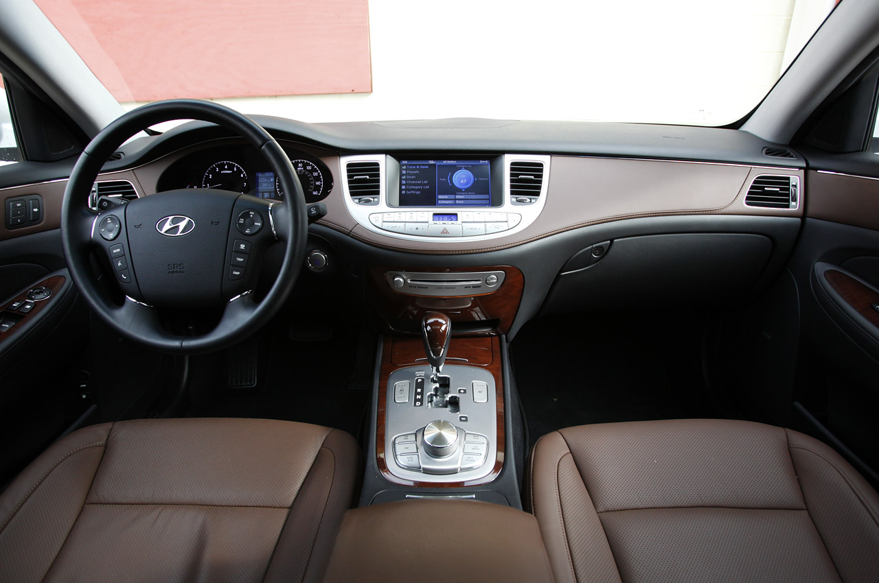 2011 Genesis Sedan V6 | Browns Hyundai