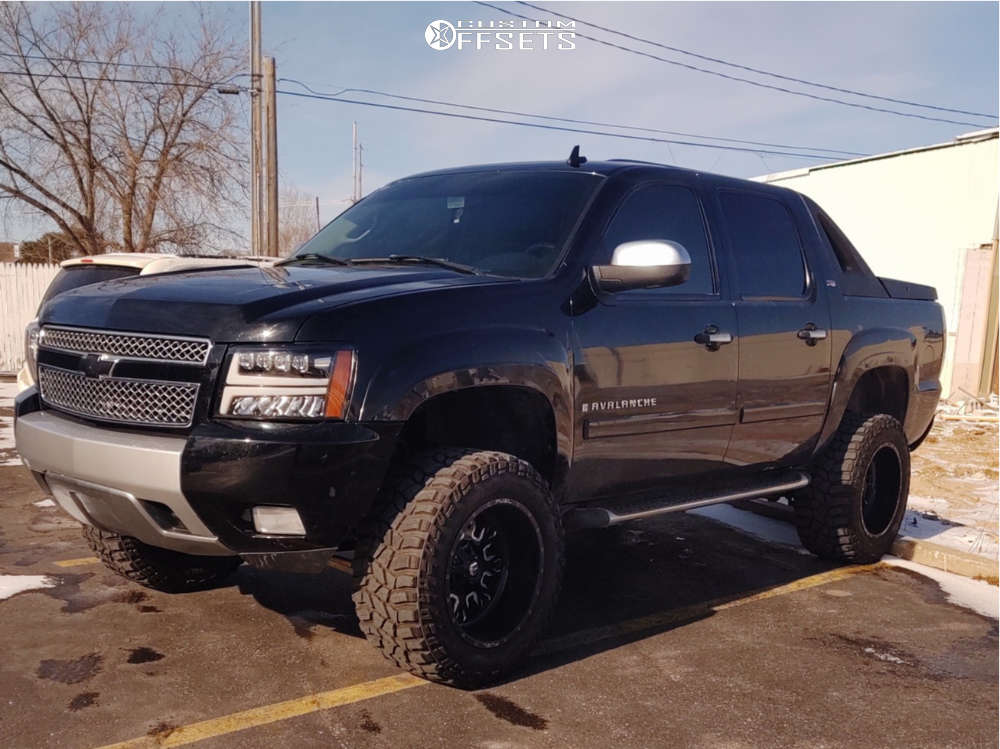 2008 Chevrolet Avalanche with 20x12 -43 Fuel D611 and 35/13.5R20 Cooper  Discoverer Stt Pro and Leveling Kit & Body Lift | Custom Offsets