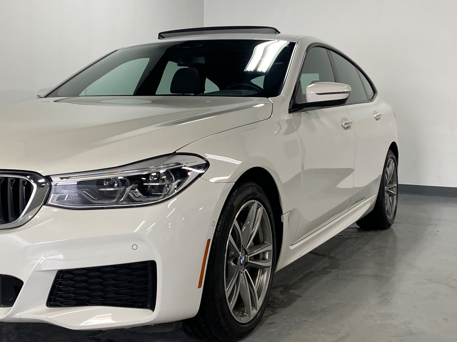 Used 2018 Alpine White BMW 6 Series 640i GRAN TURISMO XDRIVE AWD 640i  xDrive Gran Turismo For Sale (Sold) | Prime Motorz Stock #3160