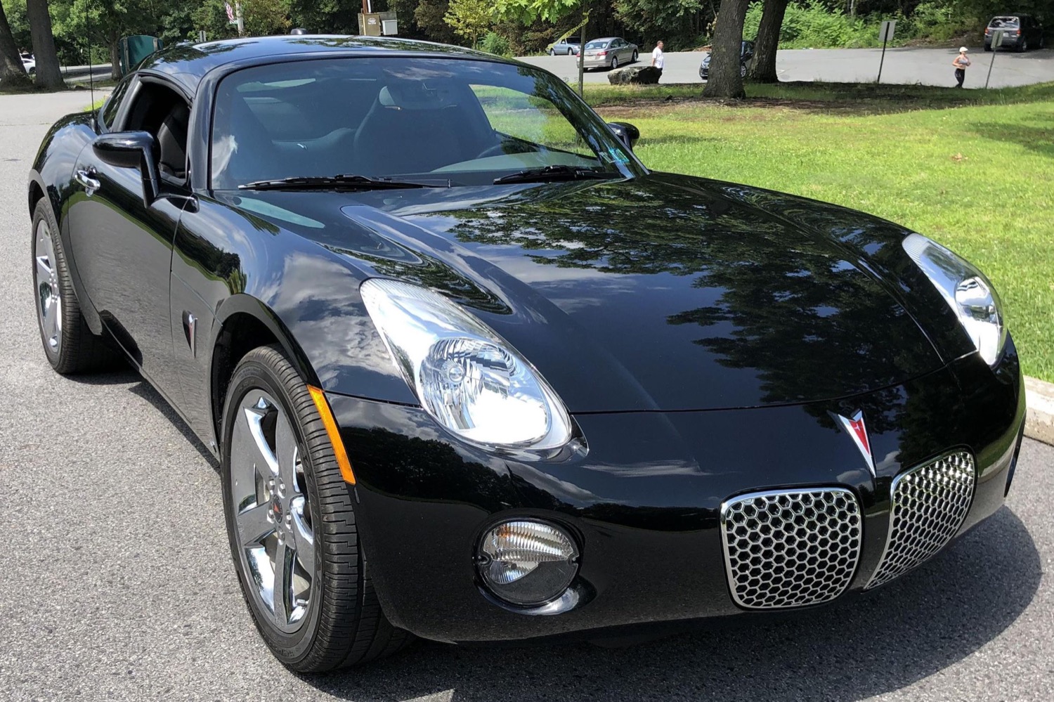 Low-Mileage 2009 Pontiac Solstice Coupe Up For Sale: Video