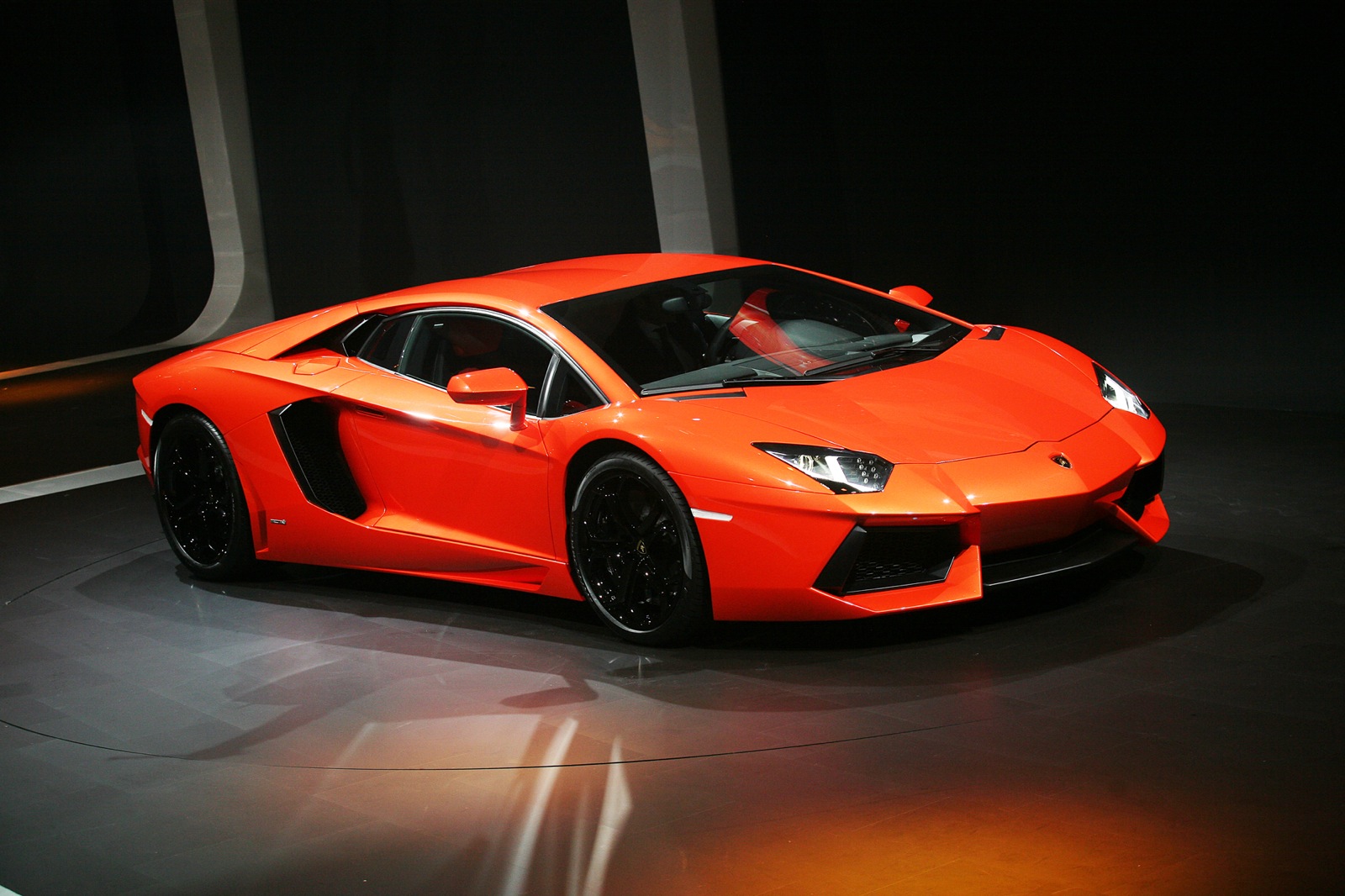 2013 Lamborghini Aventador: First Drive