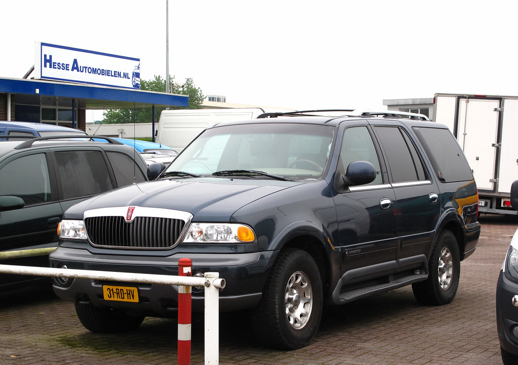 1999 Lincoln Navigator 5.4 V8 | Veendam | Rutger van der Maar | Flickr