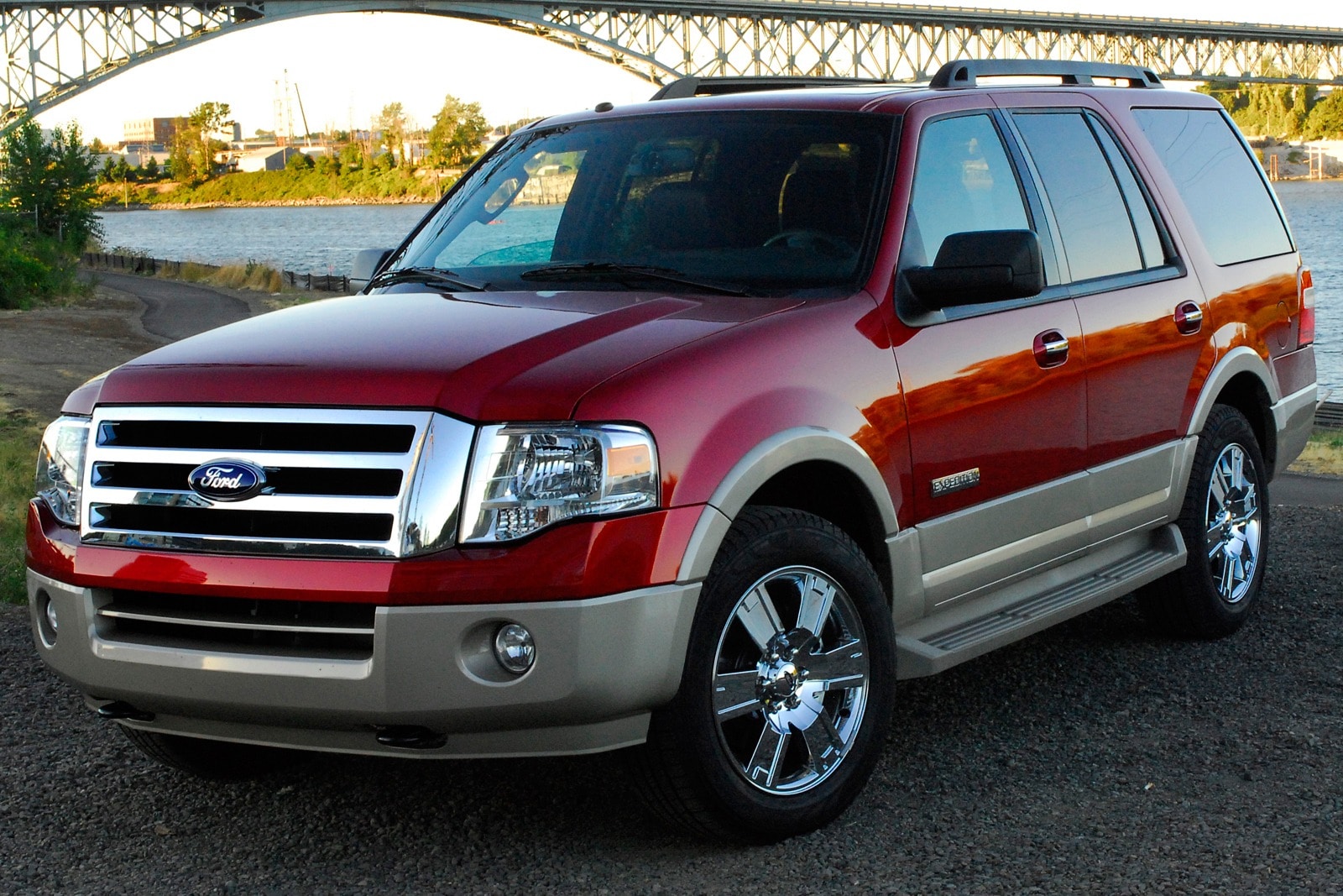 2008 Ford Expedition Review & Ratings | Edmunds