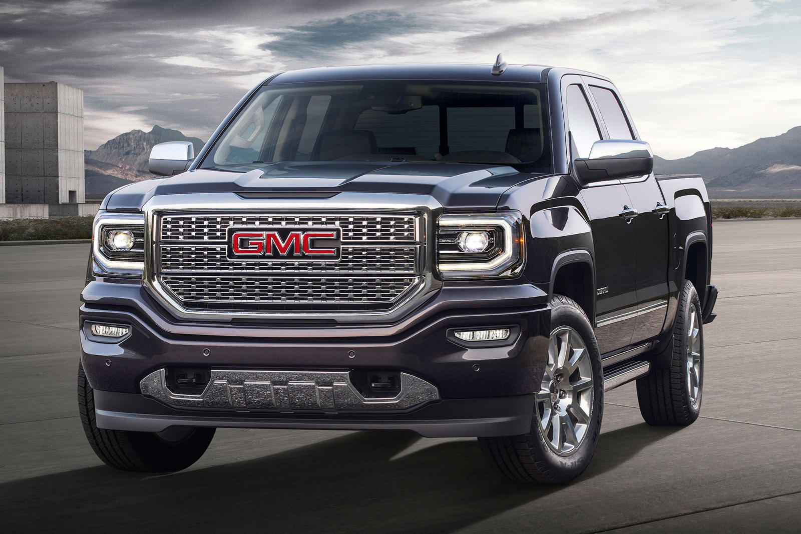 2017 GMC Sierra 1500: Review, Trims, Specs, Price, New Interior Features,  Exterior Design, and Specifications | CarBuzz