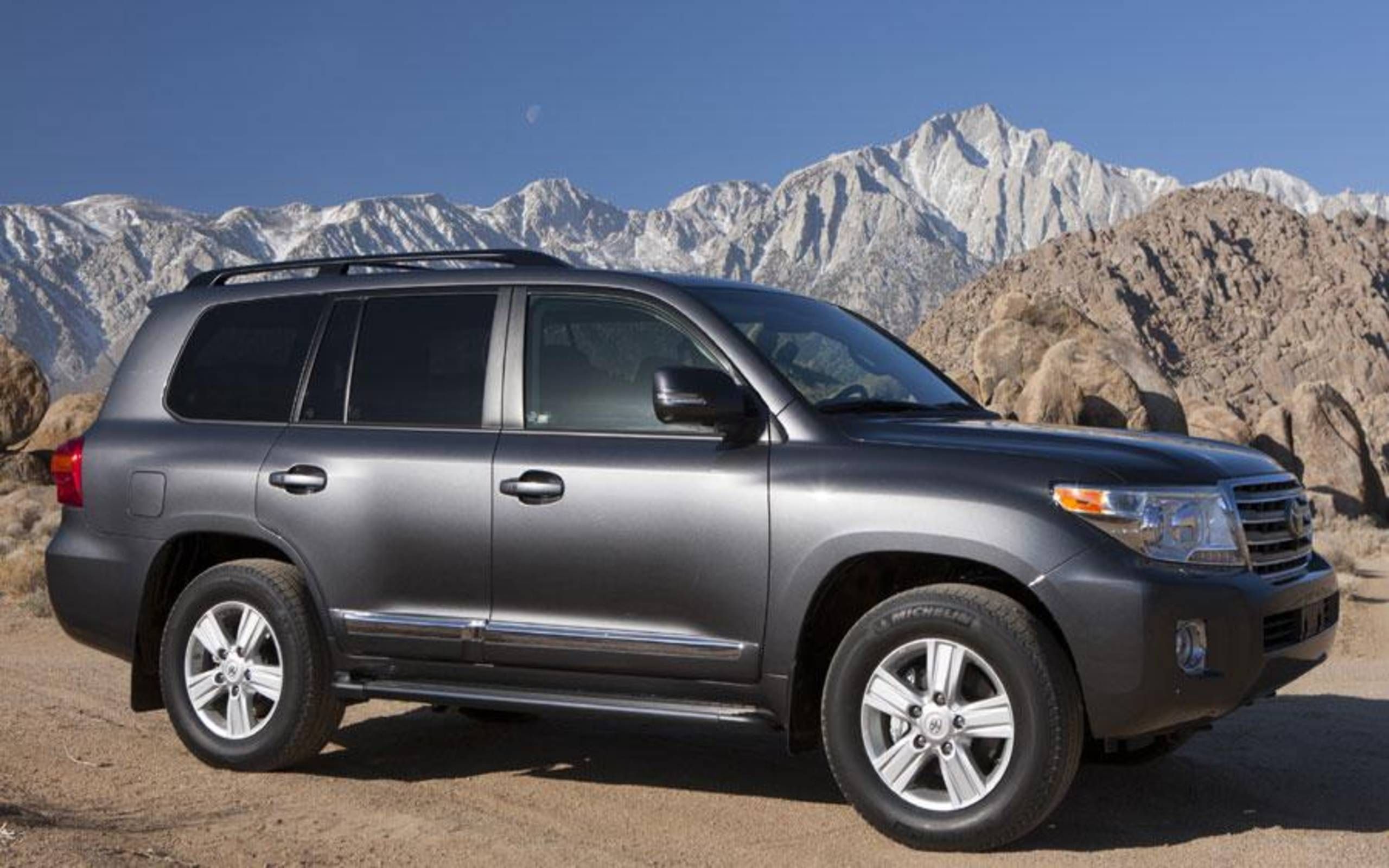 2013 Toyota Land Cruiser review notes