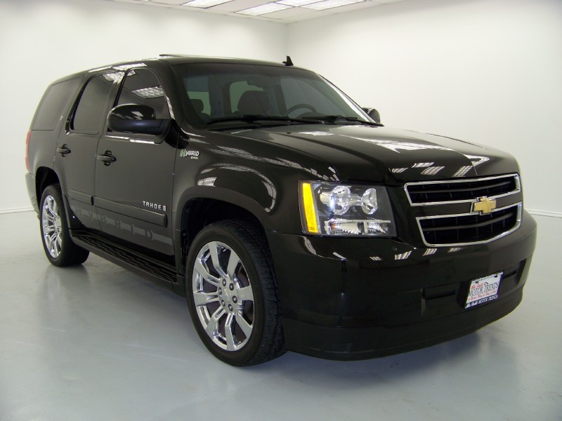 2009 Chevrolet Tahoe Hybrid - Information and photos - MOMENTcar