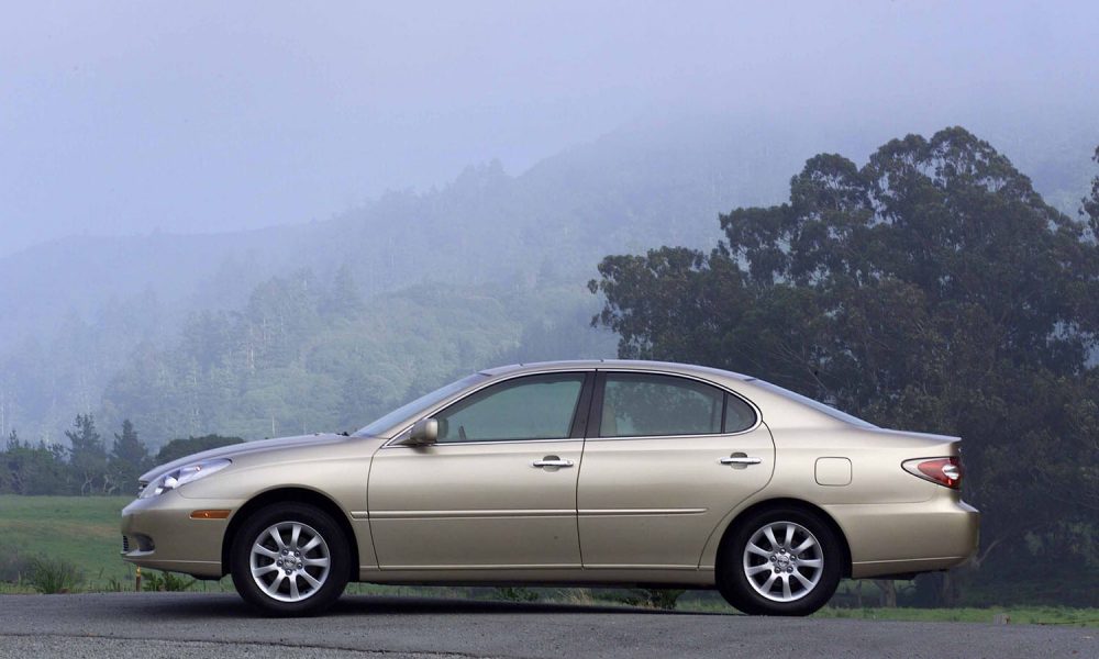 2002 - 2003 Lexus ES 300 [Fourth (4th) Generation] - Lexus USA Newsroom