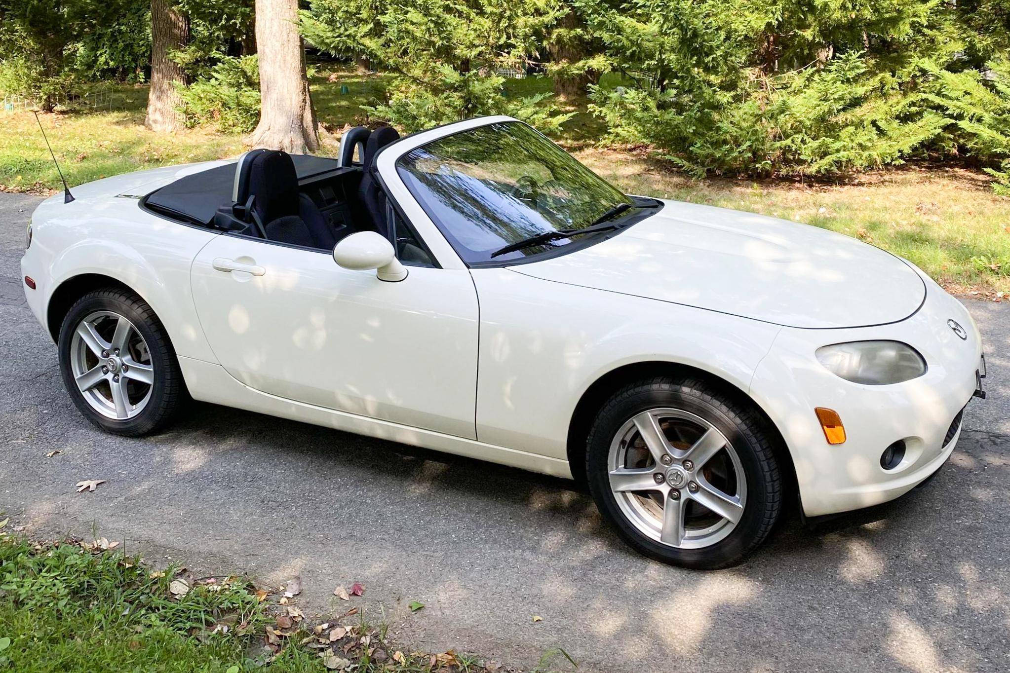 2006 Mazda MX-5 Miata Touring for Sale - Cars & Bids