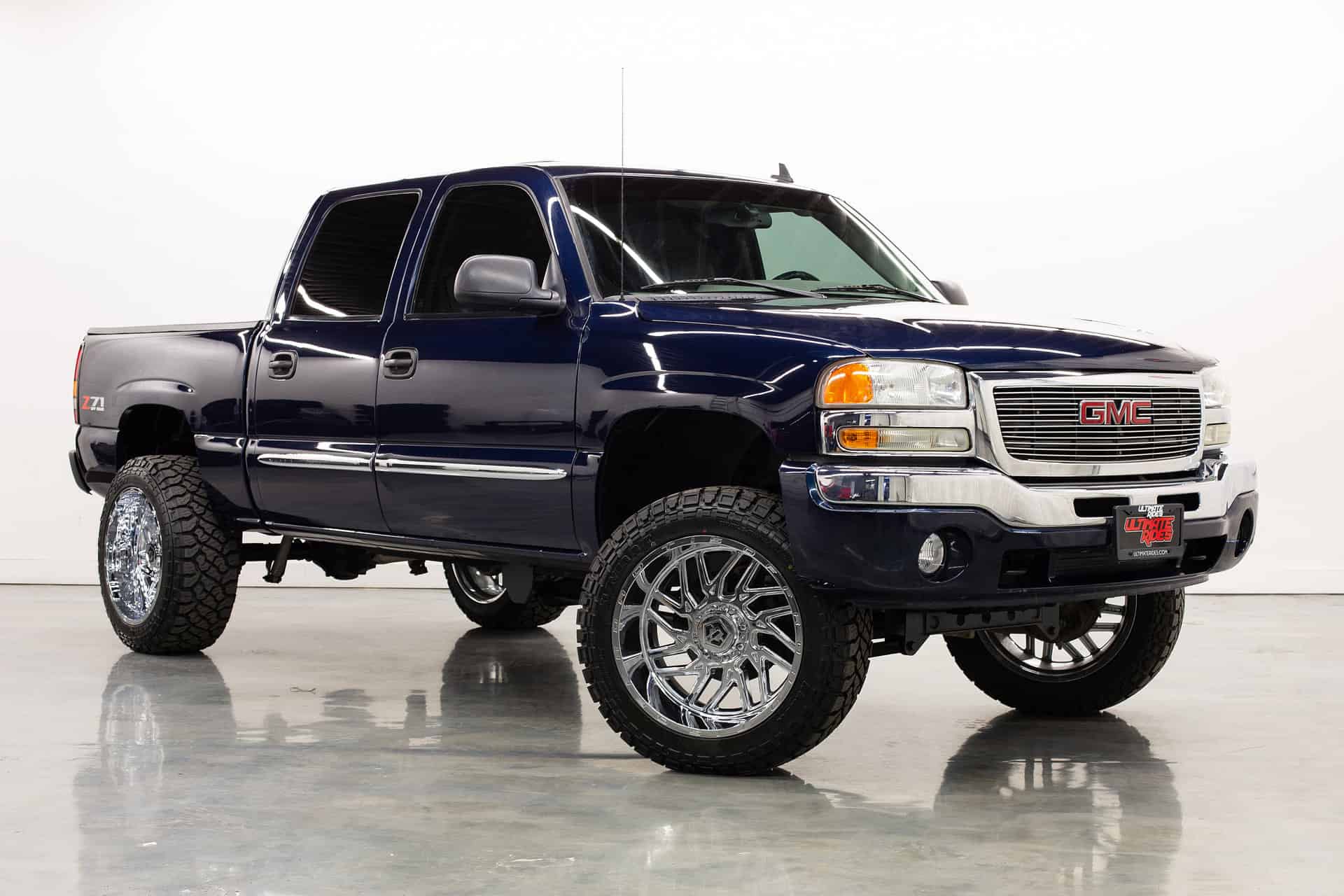 LIFTED 2006 GMC SIERRA 1500 CREW CAB | Ultimate Rides