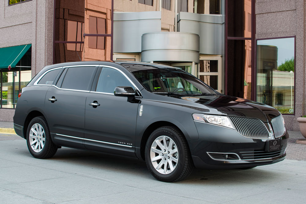 Lincoln MKT Town Car | Overland Limousine Services