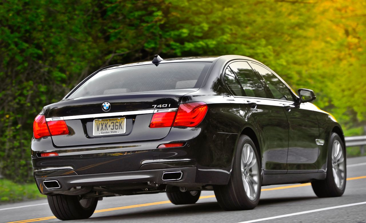 BMW 7-series Review: 2011 BMW 740i Test &#150; Car and Driver