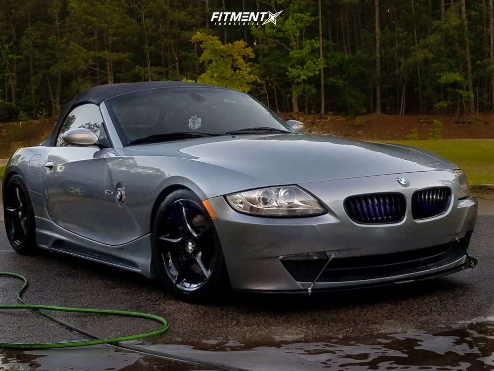 2006 BMW Z4 Roadster 3.0si with 18x8 BBS Style 108 and Federal 225x40 on  Coilovers | 1091450 | Fitment Industries