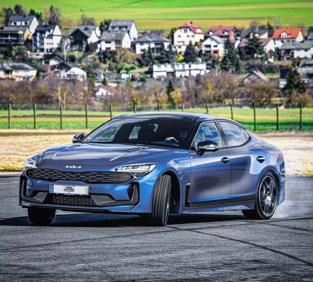 2023 Kia Stinger GT Tries to Virtually Drift Its Way Into an All-New  Generation - autoevolution