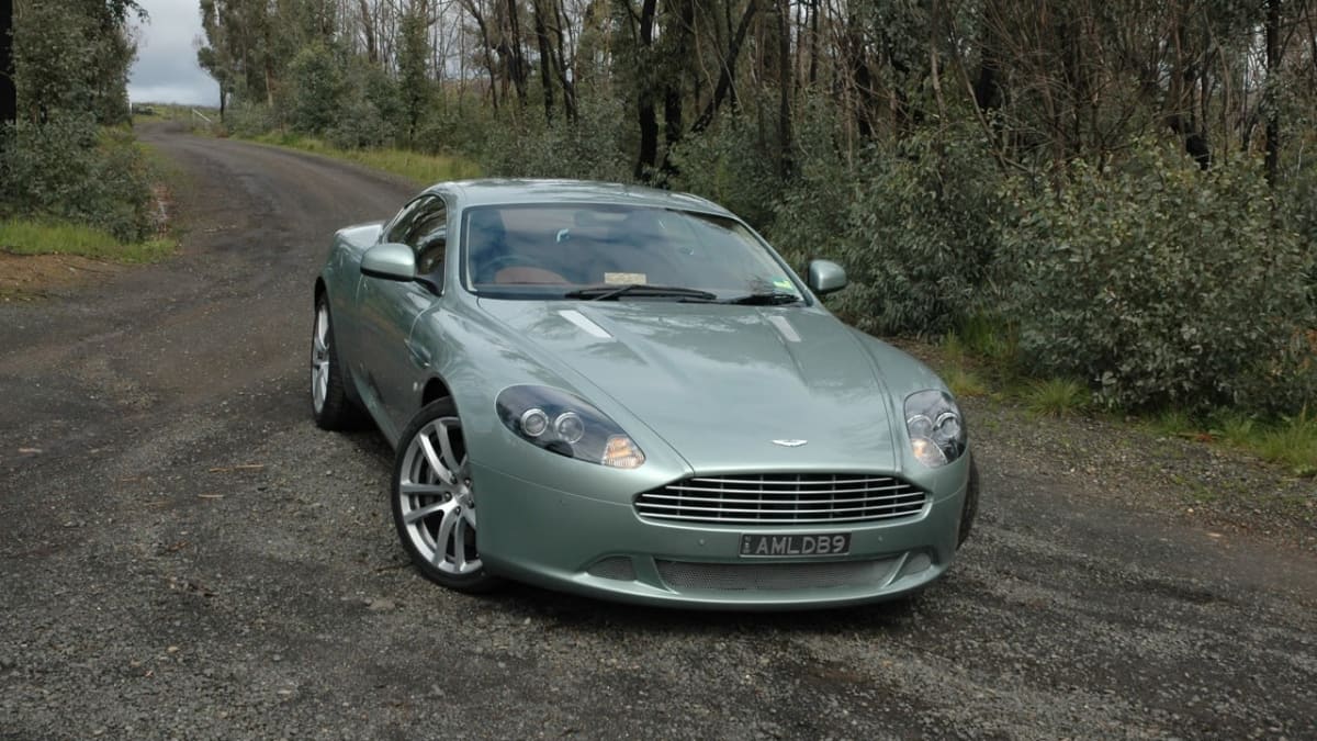 2011 Aston Martin DB9 Review - Drive