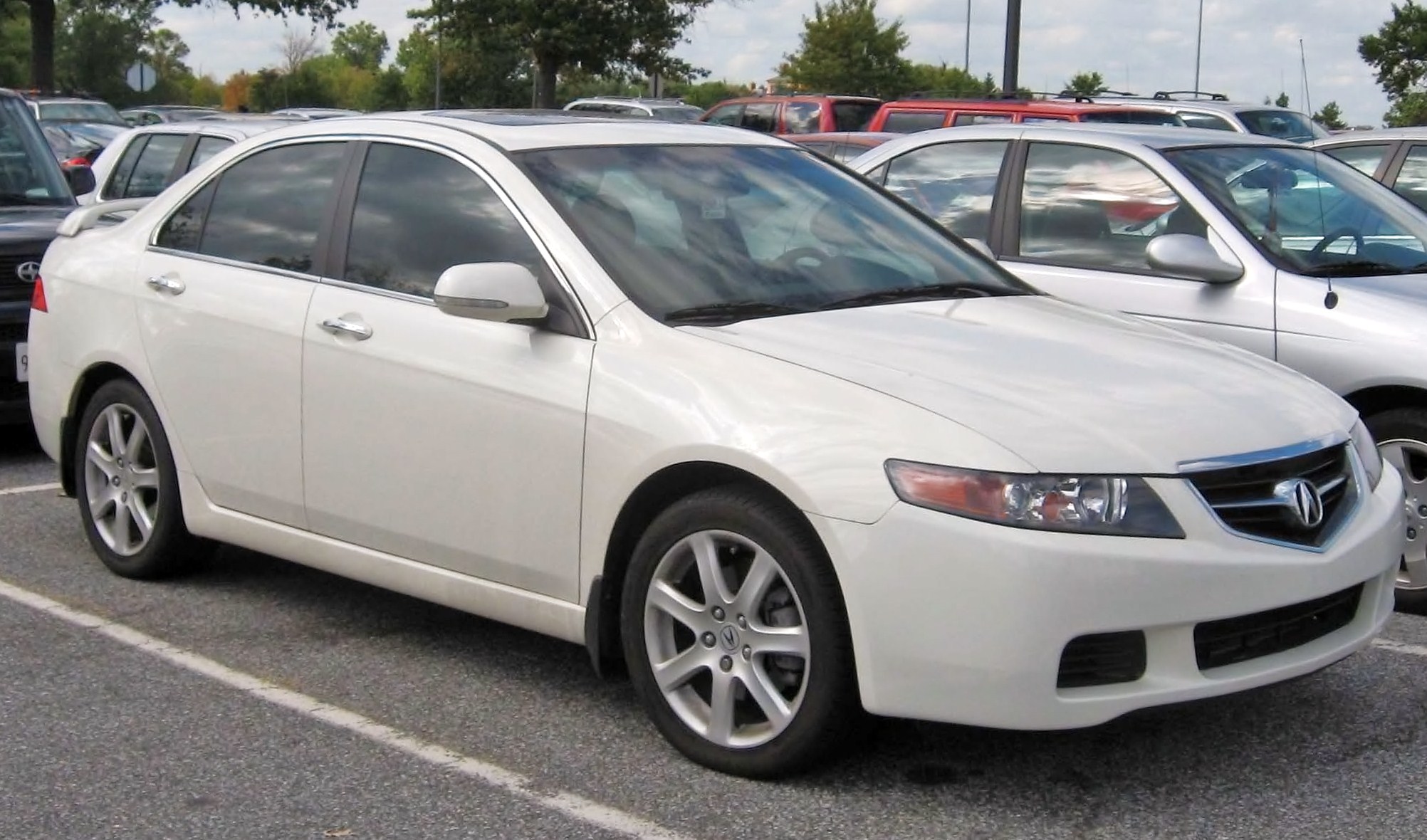 File:2004-05 Acura TSX.jpg - Wikimedia Commons