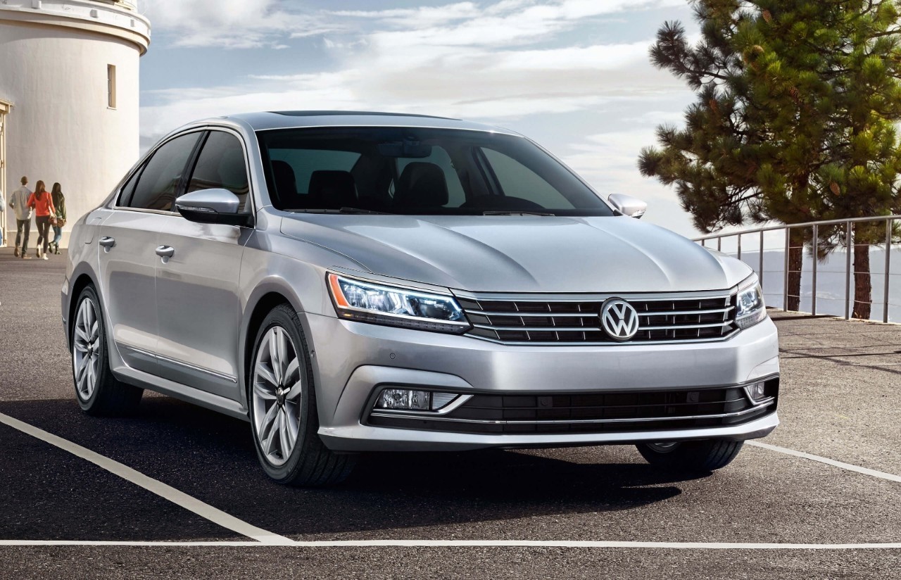 Features and Options Offered in 2017 Volkswagen Passat Impresses New Car  Shoppers | Stevens Creek Volkswagen
