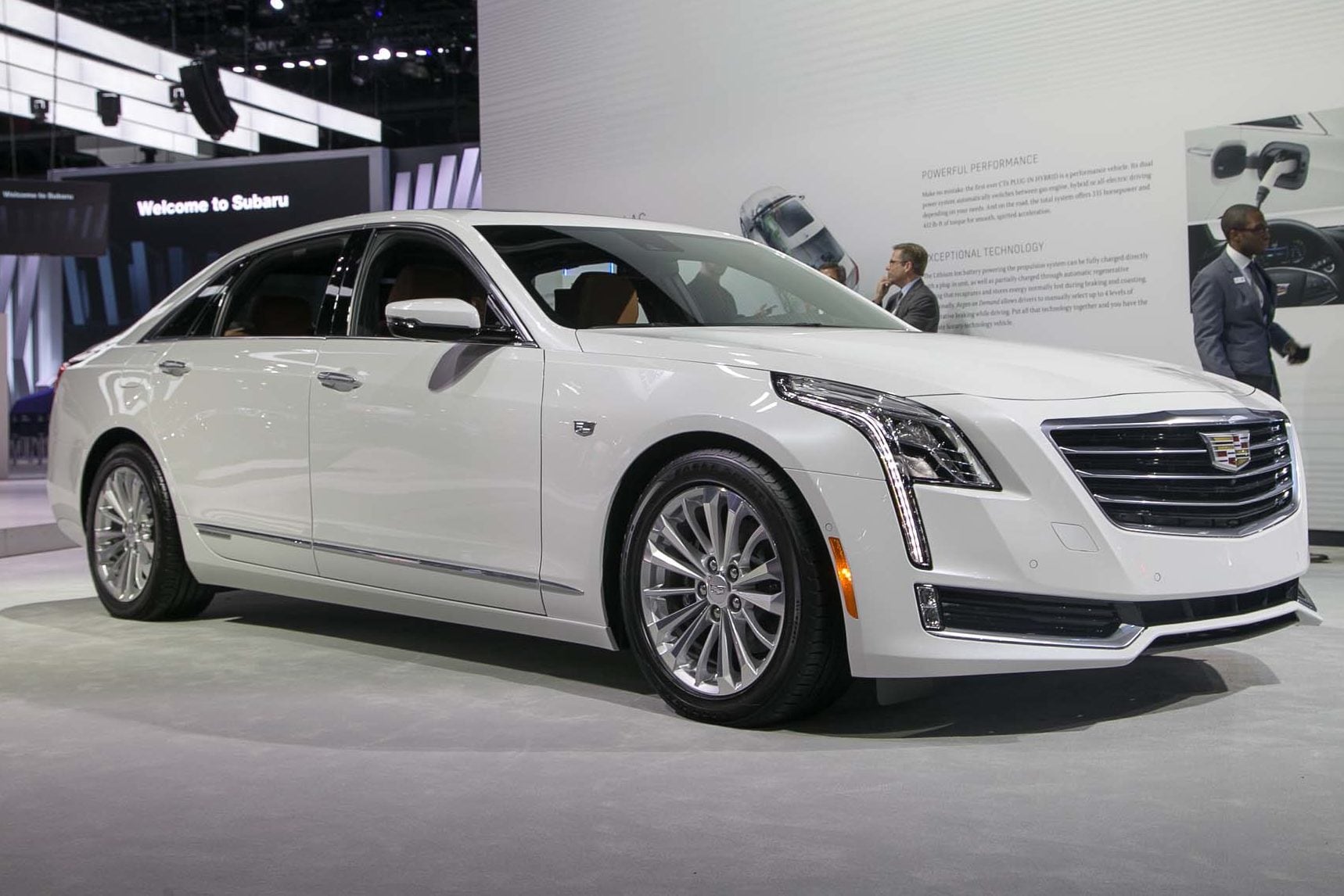 2017 Cadillac CT6 2.0E Plug-In Hybrid First Look: Green Sleeper