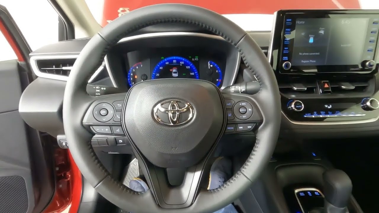 2022 Corolla Hybrid LE Interior Review Smart Motors in Madison Wisconsin's  Toyota Dealer - YouTube