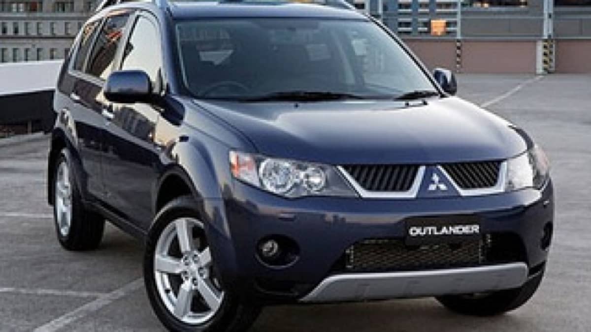 Used car review: Mitsubishi Outlander 2004-2006 - Drive