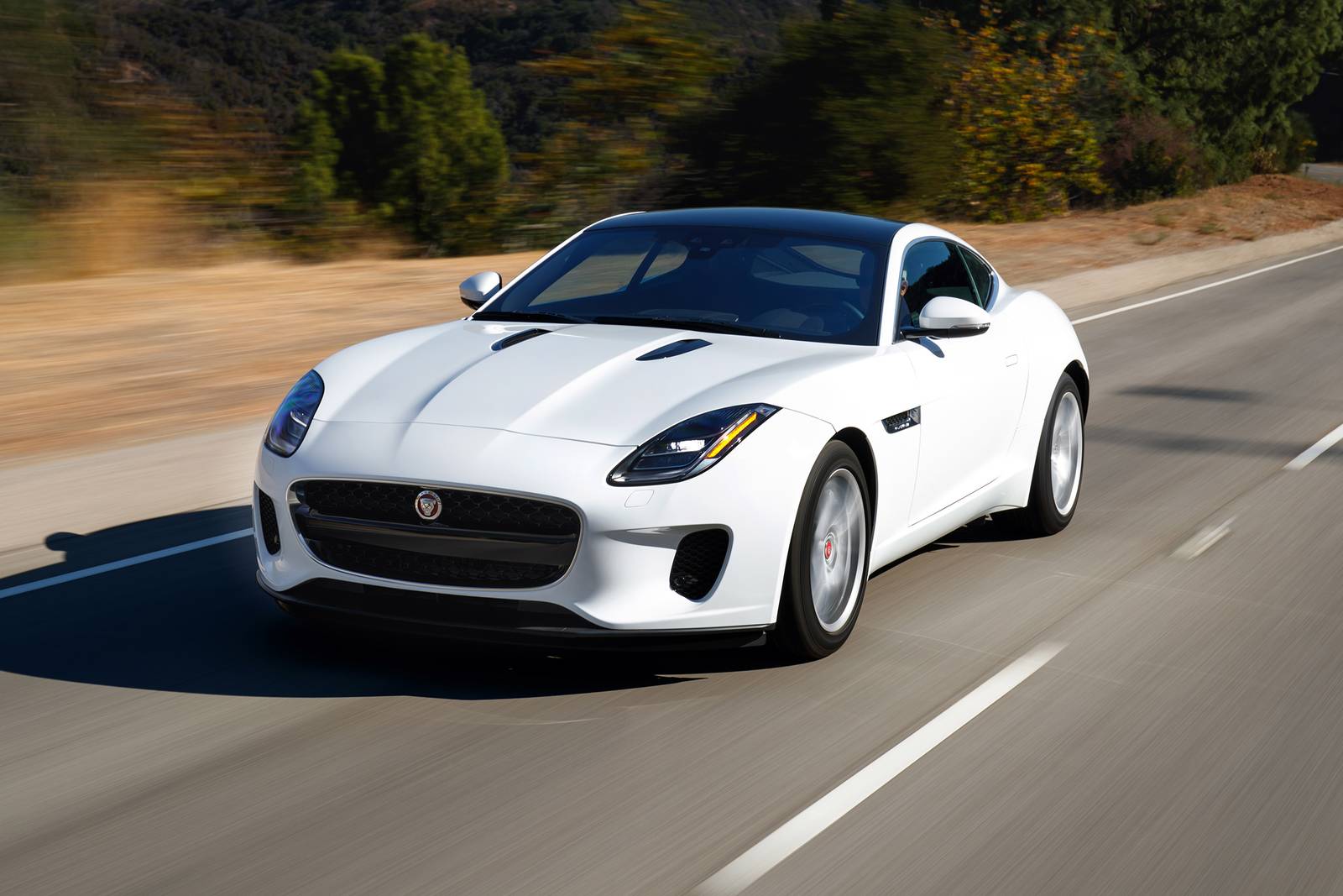 2020 Jaguar F-TYPE Review & Ratings | Edmunds